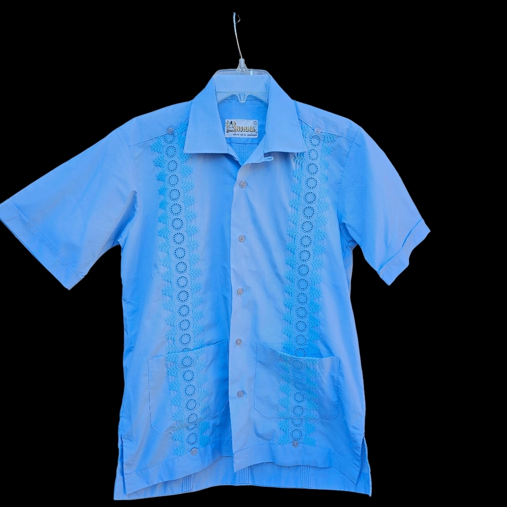 Light Blue Short Sleeve Shirt Men Size S - Picture 3 of 15